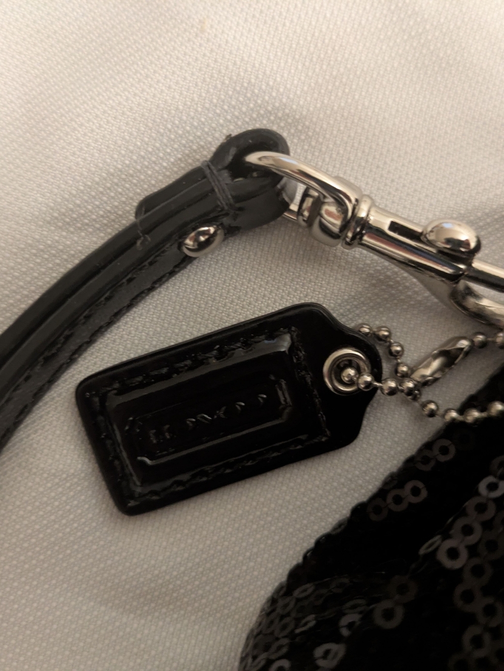 Coach Julia Sequin Kisslock Clutch - Limited Edition - Black Sequin - Picture 6 of 9